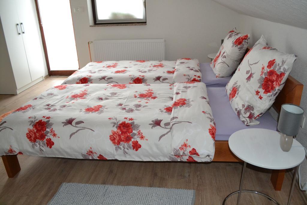 Guesthouse Zalac Slunj Luaran gambar